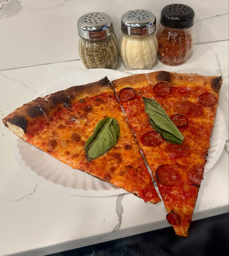 Lucia Pizza of Avenue X