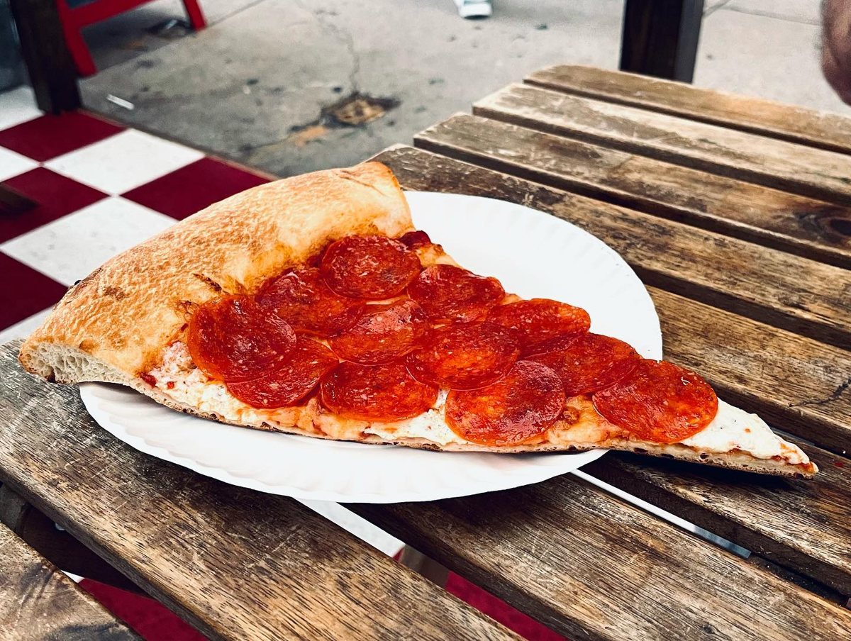 Maneros Pizza